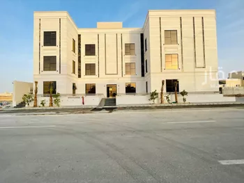 شقة للبيع في شارع سليمان بن أحمد الطبراني, حي المهدية, مدينة الرياض, منطقة الرياض صورة 3