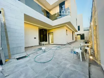 فيلا للبيع في شارع حلل بنت أبي المكارم, حي المهدية, مدينة الرياض, منطقة الرياض صورة 4
