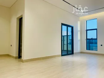 فيلا للبيع في شارع أبي المكارم بن سهل, حي المهدية, مدينة الرياض, منطقة الرياض صورة 4