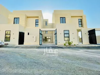 فيلا للبيع في شارع ابن سريج, حي المهدية, مدينة الرياض, منطقة الرياض صورة 2