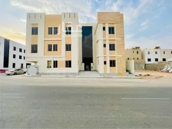 عمارة للبيع في شارع يعقوب الصفار, حي المهدية, مدينة الرياض, منطقة الرياض صورة 2