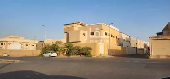 فيلا للبيع في شارع شارع عرض 25 متر, حي الروضة, مدينة بريده, منطقة القصيم صورة 2