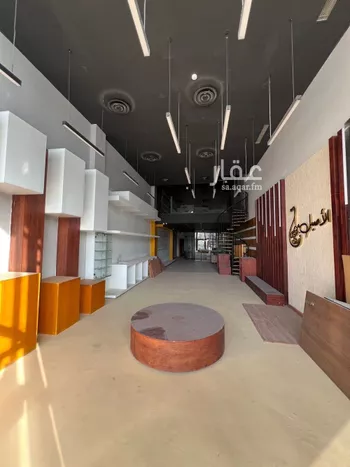 محل للإيجار في شارع طريق الامام سعود بن فيصل الفرعي, حي العقيق, مدينة الرياض, منطقة الرياض صورة 2