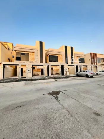 دور للبيع في شارع إبراهيم بن أحمد الشيوي, حي العوالي, مدينة الرياض, منطقة الرياض