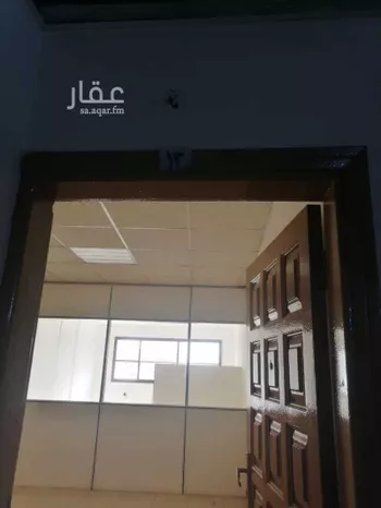 مكتب تجاري للإيجار في شارع المعتمد بن عباد, حي المربع, مدينة الرياض, منطقة الرياض صورة 5