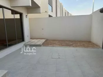 فيلا للإيجار في شارع الامير فيصل بن بندر بن عبدالعزيز الفرعي ، حي مطار الملك خالد الدولي ، الرياض ، منطقة الرياض صورة 3