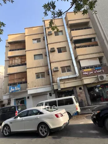 عمارة للبيع في شارع البراء بن عازب, حي الوزارات, مدينة الرياض, منطقة الرياض صورة 5