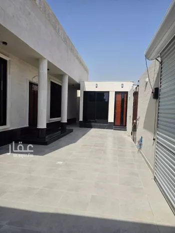 دور للبيع في شارع رائعة بنت ثابت, حي الأمانة, مدينة الدمام, المنطقة الشرقية صورة 2
