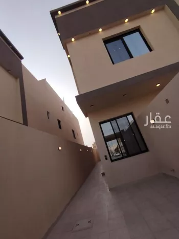 دور للبيع في شارع علي بن سلامة اللخمي, حي بدر, مدينة الرياض, منطقة الرياض صورة 3