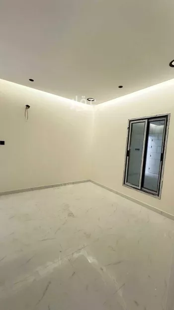 فيلا للبيع في شارع كعب بن الخزرج, حي أحد, مدينة الدمام, المنطقة الشرقية صورة 4