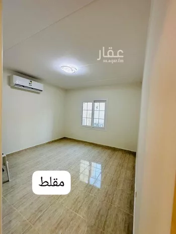 فيلا للإيجار في شارع علي بن أحمد الظفري, حي مطار الملك خالد الدولي, مدينة الرياض, منطقة الرياض صورة 3
