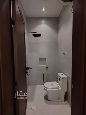 فيلا للبيع في شارع محمود الحمصي, حي العوالي, مدينة الرياض, منطقة الرياض صورة 5