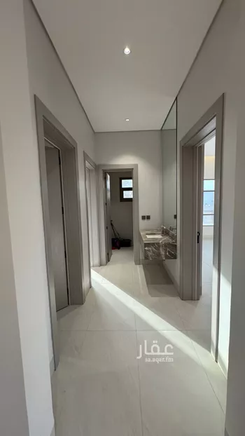 شقة للإيجار في شارع عمير بن سنان بن عرفطة, حي المهدية, مدينة الرياض, منطقة الرياض صورة 2
