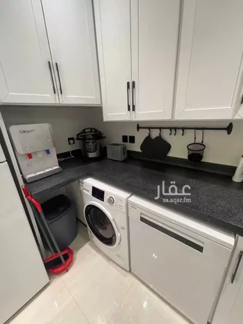 شقة للإيجار في شارع خليج السويس, حي الملقا, مدينة الرياض, منطقة الرياض صورة 2