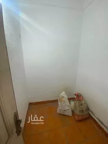 غرفة للإيجار في شارع إبراهيم الشرعبي, حي المروة, جدة صورة 2