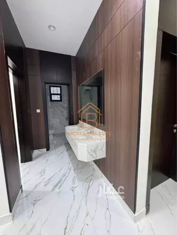فيلا للبيع في شارع يحيى بن أبي المعالي, حي العريجاء الغربي, مدينة الرياض, منطقة الرياض صورة 2