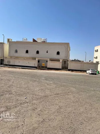 فيلا للبيع في شارع ممر مشاه 906 ، حي الدفاع ، المدينة المنورة ، منطقة المدينة المنورة صورة 2