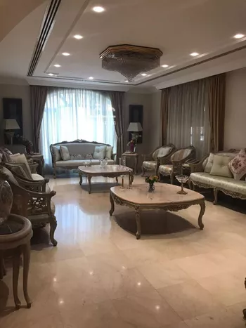 فيلا للبيع في شارع الروند, حي الحزام الذهبي, مدينة الخبر, المنطقة الشرقية صورة 2