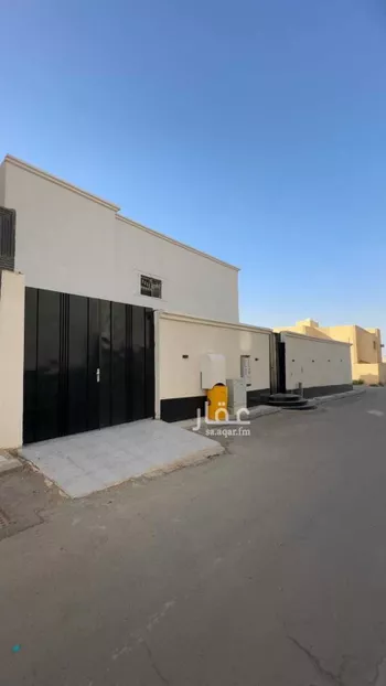 فيلا للبيع في شارع عبدالعزيز بن عبدالملك, حي الملك خالد, مدينة عنيزه, منطقة القصيم