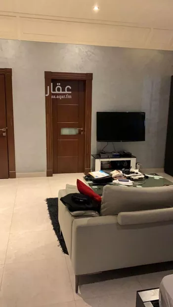 فيلا للبيع في شارع زينب بنت أبي سلمة, حي الرمال, مدينة الرياض, منطقة الرياض