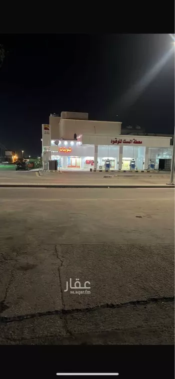 عمارة للبيع في شارع متعب بن عبدالعزيز ، حي العزيزية ، حفر الباطن ، حفر الباطن صورة 3