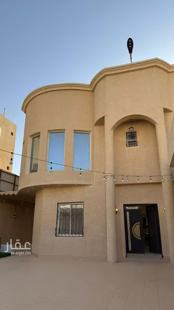 فيلا للبيع في شارع علي بن عبدالكريم باحميد, حي العوالي, مدينة الرياض, منطقة الرياض