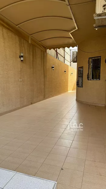 فيلا للبيع في شارع علي بن عبدالكريم باحميد, حي العوالي, مدينة الرياض, منطقة الرياض صورة 4