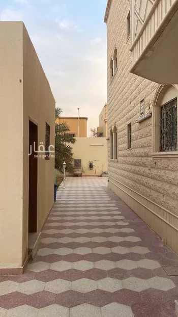 فيلا للبيع في شارع الحليلة, حي لبن, مدينة الرياض, منطقة الرياض صورة 4