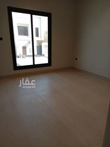 فيلا للإيجار في شارع يوسف اللخمي, حي الرمال, مدينة الرياض, منطقة الرياض صورة 4