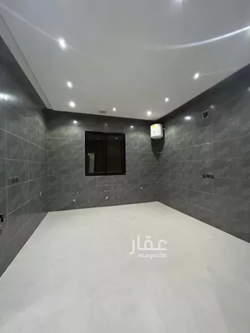 دور للبيع في شارع أحمد المعقري, حي الرمال, مدينة الرياض, منطقة الرياض صورة 5