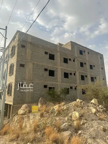 عمارة للبيع في حي الروضة, مدينة بلقرن, منطقة عسير صورة 3