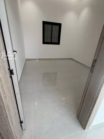 دور للبيع في شارع المعيزلية, حي المعيزيلة, مدينة الرياض, منطقة الرياض صورة 4