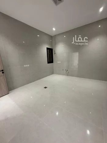 دور للبيع في شارع المعيزلية, حي المعيزيلة, مدينة الرياض, منطقة الرياض صورة 4