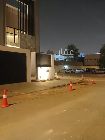 فيلا للبيع في طريق الملك فهد الفرعي ، حي العليا ، الرياض ، منطقة الرياض صورة 3