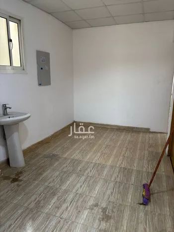 عمارة للإيجار في شارع البواردي, حي اليمامة, مدينة الرياض, منطقة الرياض صورة 3