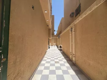 عمارة للإيجار في شارع الجود, حي ظهرة لبن, مدينة الرياض, منطقة الرياض صورة 3