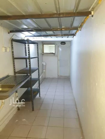 غرفة للإيجار في شارع إياس المزنى, حي البوادي, مدينة جدة, منطقة مكة المكرمة صورة 2