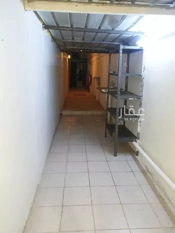 غرفة للإيجار في شارع إياس المزنى, حي البوادي, مدينة جدة, منطقة مكة المكرمة صورة 3