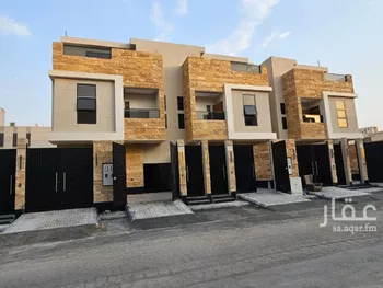 فيلا للبيع في شارع أبي القاسم عبدالرحيم, حي العارض, مدينة الرياض, منطقة الرياض صورة 4