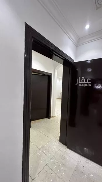 دور للبيع في شارع رقم 33, حي بدر, مدينة الرياض, منطقة الرياض صورة 3
