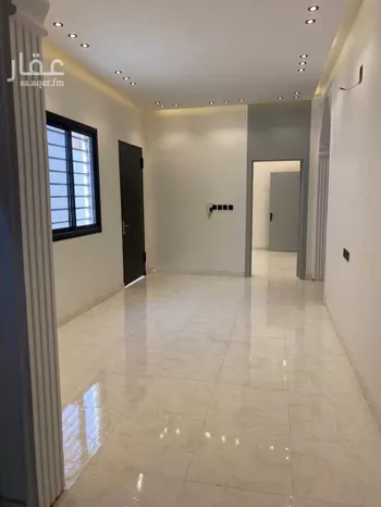 دور للبيع في شارع محمد المنتصر, حي عكاظ, مدينة الرياض, منطقة الرياض صورة 3