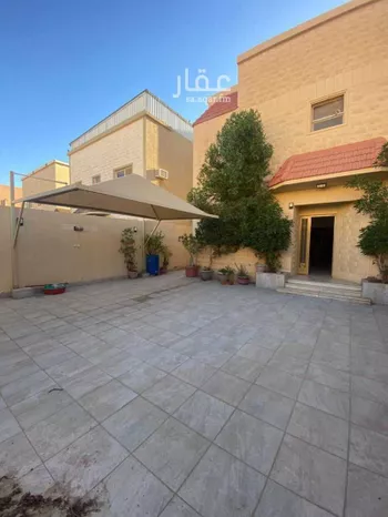 فيلا للبيع في شارع بن عيسى, حي الريان, مدينة بريده, منطقة القصيم صورة 2