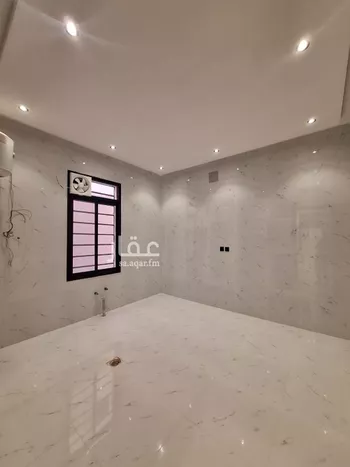 دور للبيع في شارع الامام مسلم الفرعي, حي بدر, مدينة الرياض, منطقة الرياض صورة 4