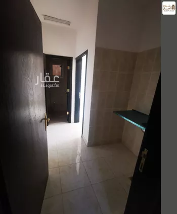 عمارة للبيع في شارع عين الحواس, حي المرقب, مدينة الرياض, منطقة الرياض صورة 4