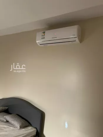 فيلا للإيجار في شارع الصفار الذهبي, حي عكاظ, مدينة الرياض, منطقة الرياض صورة 3