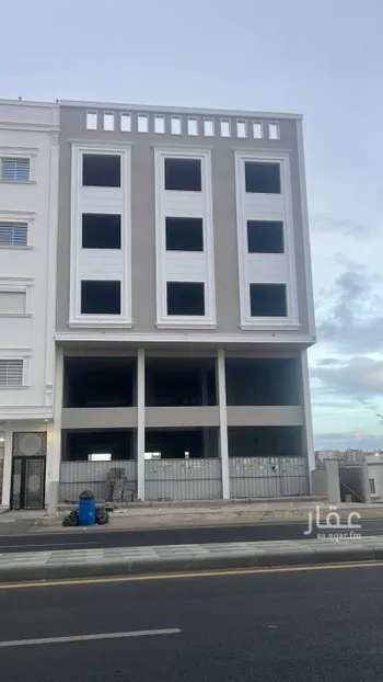 عمارة للإيجار في شارع 4895930, حي الروابي, مدينة ابها, منطقة عسير