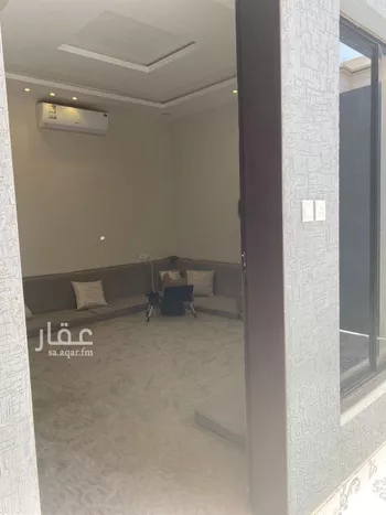 فيلا للإيجار في شارع الشهارين, حي اليرموك, مدينة الرياض, منطقة الرياض صورة 5