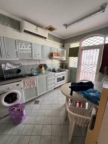 فيلا للبيع في شارع المروج 2, حي المروج, مدينة جدة, منطقة مكة المكرمة صورة 5