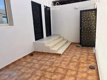 فيلا للبيع في شارع اسماعيل بن قيس بن سعد, حي الرانوناء, مدينة المدينه المنوره, منطقة المدينة المنورة