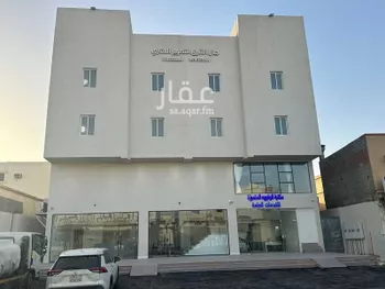 عمارة للإيجار في شارع 3539048, حي النابية, مدينة القطيف, المنطقة الشرقية